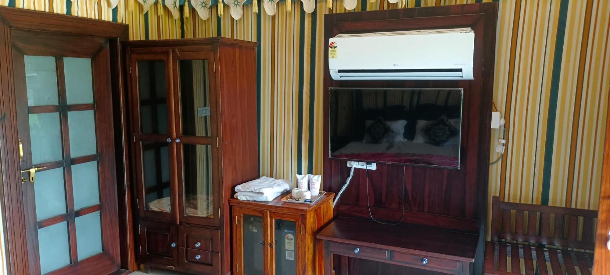 Royal Rajasthan Resort Sikar Extérieur photo